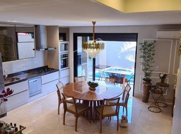 Casa · 150m² · 3 Quartos · 3 Vagas · Casa em Vila Rezende, Goiânia: 150m², 3 quartos, 4 banheiros, R$1.150.000 par...
