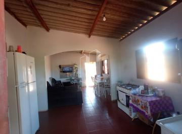 Casa · 80m² · 2 Quartos · 1 Vaga · Casa com 02 quartos no setor Cidade Livre - Aparecida de Goiânia