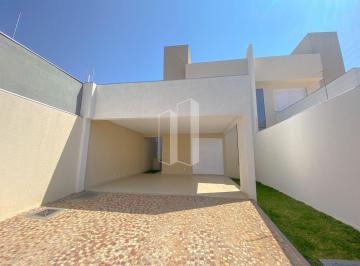 Casa · 150m² · 3 Quartos · 4 Vagas · Casa com 03 suítes no Setor Vila Brasília  -  Aparecida de Goiânia