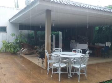 Casa · 400m² · 4 Quartos · 4 Vagas · "Luxuosa Casa em Granville, Goiânia: 4 Suítes  na parte superior com armários...