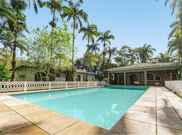 Casa · 144m² · 4 Quartos · 3 Vagas · Casa à venda com 144m², 4 quartos, piscina, 6 vagas e terreno com 3422 por R$ 4.400.000,00 - Paranag