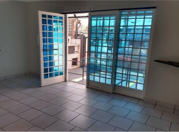 Comercial · 250m² · 3 Vagas · Prédio comercial para locação em Pirituba, próximo a Av. Mutinga.