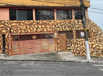Casa · 120m² · 3 Quartos · 2 Vagas · Amplo Sobrado de Esquina – Localização Privilegiada no Cantídio Sampaio