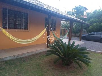 Casa · 80m² · 2 Quartos · 1 Vaga · Em busca de um refúgio na paradisíaca Guarda do Embaú?
