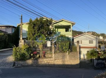 Item · Casa à venda para investimento no bairro Fazenda Santo Antônio, São José –