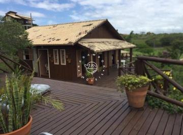 Casa · 67m² · 2 Quartos · 1 Vaga · Duas casas à venda na Praia do Rosa, Imbituba.
Cada casa com 67 m², que contam