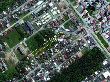 Terreno · 3889m² · Terreno à venda no bairro Ipiranga em São José 3.889 m², escritura pública. Viab