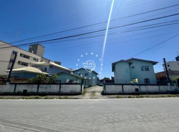 Comercial · 500m² · 4 Quartos · 4 Vagas · Casa comercial a venda bairro Ponte do Imaruim Palhoça/SC, conta com 4 apartamen