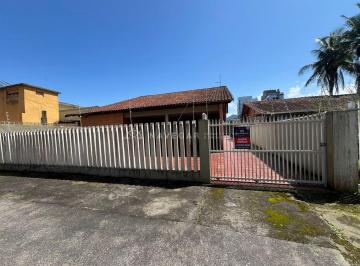 3be747c4-3099-46a9-bc16-9a3c702b4ca5-17891567926474.jpg · CAIOBÁ - CASA A UMA QUADRA DO MAR - AO LADO DO CANDEIAS - 10 PESSOAS
