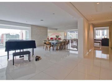 Apartamento · 442m² · 4 Quartos · 6 Vagas · Condomínio Campo Belo DOUBLE