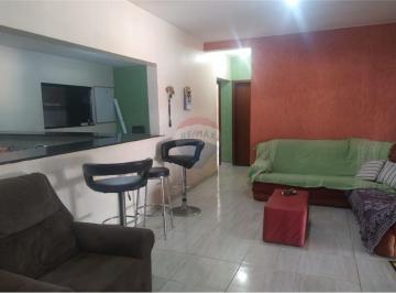 Casa · 300m² · 3 Quartos · 5 Vagas · Casa de 2 quartos com 2 suítes na laje - Av da Misericórdia - Colônia Agrícola Samambaia / Vicente