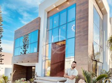3773ca0ee5b18afe354c05e4c36f60355beb6d85 · Oportunidade x Custo Benefício, 04 Suítes, 03 com closet e hidro + piscina, Condomínio Alphaville Fo