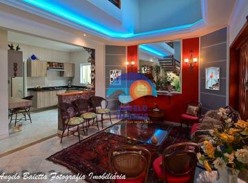 2515f3a372aaf5468a1f4134e40abe9d563475ae · Sobrado com 3 dormitórios à venda, 382 m² por R$ 900.000,00 - Jardim Imperador - Peruíbe/SP