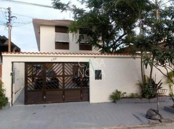 8ae2b5701bfa6a2086b42ac90ca49b4dfa0b8ec4 · Casa com 4 dormitórios à venda, 420 m² por R$ 1.399.000,00 - Vila Cascatinha - São Vicente/SP