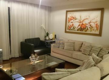 Apartamento · 153m² · 4 Quartos · 2 Vagas · Apartamento com 153 m2, 4 dormitórios sendo 3 dormitórios.