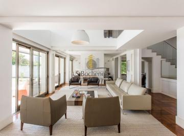 Casa · 388m² · 5 Quartos · 4 Vagas · Casa contemporânea a venda no Morumbi com piscina, lazer completo
