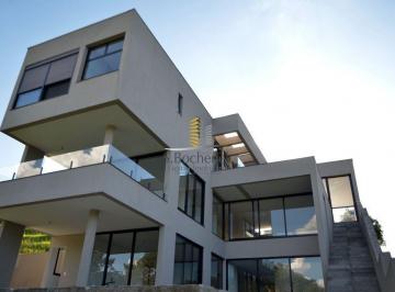 Casa · 466m² · 4 Quartos · 4 Vagas · Linda e moderna casa de condomínio com 4 suítes em Alphaville