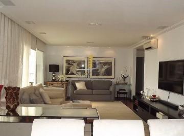 Apartamento · 226m² · 4 Quartos · 4 Vagas · Oportunidade locação Vila Nova Conceição Ed. Maison Michelle