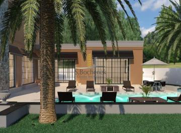 Casa · 1260m² · 8 Quartos · 10 Vagas · Esplêndida casa no Tamboré 1, São 1.260m² de puro charme! 6 suítes