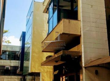 Comercial · 192m² · 1 Quarto · Prédio comercial para locação no CCA com 192 m2