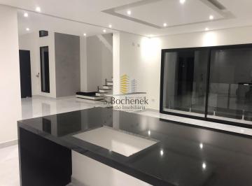 Casa · 254m² · 3 Quartos · 2 Vagas · Casa a venda no condomínio New Ville com piscina