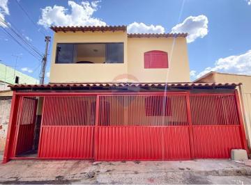 Casa · 197m² · 5 Quartos · 2 Vagas · CASA SOBRADO PARANOA MELHOR LOCALIZAÇÃO !!!