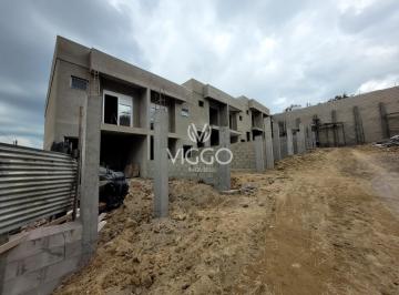 Casa · 93m² · 3 Quartos · 2 Vagas · Casa à venda - no Cristo Redentor