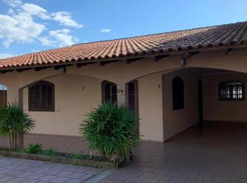 31207395_g.jpg ·
Casa me Matinhos com 300m², 2 dormitórios com garagem coberta para