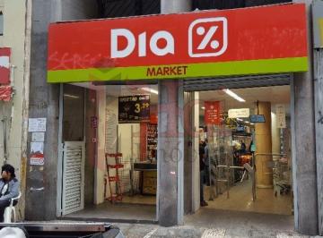 Comercial · 815m² · Loja para Venda com Renda na República, Zona Central