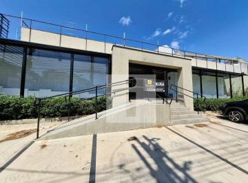 560ae9367e8706a290c69f3cba06ac231401f8a8 · Casa Comercial para Locação em avenida em Sousas- 265,00 m2 de construção