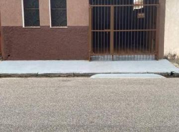 ad65116e1c0be124ad018a3213b783436919637c · Casa térrea vila Rio Branco