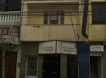 5c9d41ceee70bbedf49552a999855206b5f68e9e · Loja comercial para locação no centro em Taubaté.