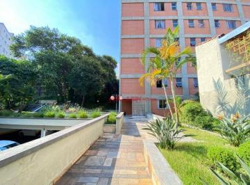 Apartamento · 59m² · 2 Quartos · 1 Vaga · Apartamento de 2 Quartos e 1 Vaga com 59² de Área Útil - Boa Localização na Vila