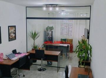 d6446b0dd58cdaf169bb5e895b537ca4e9e2526e · Sala/Conjunto Comercial Reformado com Aproximadamente 33m² de Área Útil com Boa Localização no Bairr