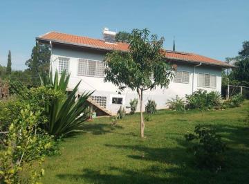 a031cb100b51298af3d9f4b1642b06027183ef92 · Casa  à venda- Jardim Parque da Palmeiras - Serra Negra/SP