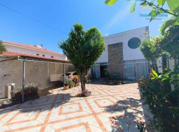 e09b1890afffed9962510766bab9ad94e4357edd · Casa com 3 dormitórios à venda, 144 m² por R$ 810.000,00 - Jardim Florestal - Jundiaí/SP