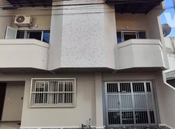 f6906e7dcd12800127ead22dc0c1df0953d03a72 · Sobrado com 3 dormitórios à venda, 134 m² por R$ 1.170.000,00 - Centro - Itajaí/SC