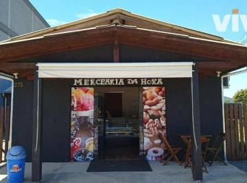c5895bb14cbd1b99b70edcf61a0093c4cb737a22 · Casa com 2 dormitórios à venda, 180 m² por R$ 550.000,00 - Centro - Ilhota/SC