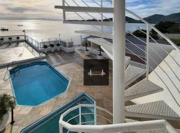 1b879d194ef44bb1531a88cc35aed4f566f37b93 · Casa frente mar com acesso privativo à praia, 360 m² por R$ 4.000.000 - João Paulo - Florianópolis
