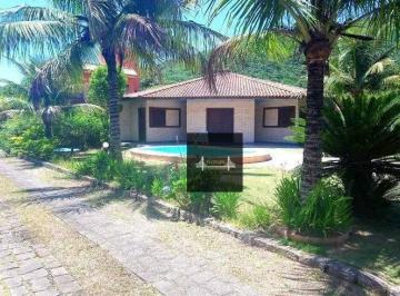 4d78a2a603da75c2a1a6a67333d07e5ab9dbd6a9 · Casa em condomínio fechado com apenas 7 casas no Sul da Ilha.