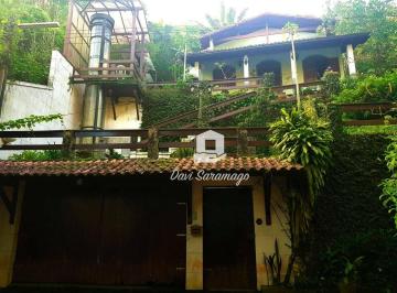 eb13a2379f31ec5142baf020094c143f47f67beb · Espetacular Residência com 5 Quartos e 4 Banheiros Aguarda Você!