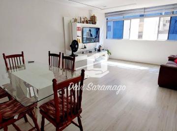 48087e0a300999317fb432630cbde47630c5f068 · Apartamento a venda na quadra da praia de Icarai Niteroi