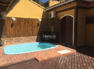 3a9deb6d7c9eba795b4d5b2b262c1bdc543bdbc5 · Casa à venda, Centro, Armação dos Búzios - CA0328.