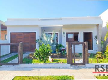 c3982874e7e76998bb41763c264bb12d436cc329 · Casa com 2 dormitórios à venda, 100 m² por R$ 590.000,00 - Bellatorres - Passo de Torres/SC