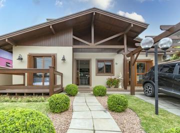 f4bd77566b50f82fd9f6de5fba2777679e5405ac · Casa Residencial à venda, Canela - CA0119.