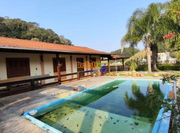 gwe4mie2nmq1nwi1zjjjnmfi_md · Casa com piscina e riacho 3 quartos suíte em aguas Mornas - SC. 630.000,00