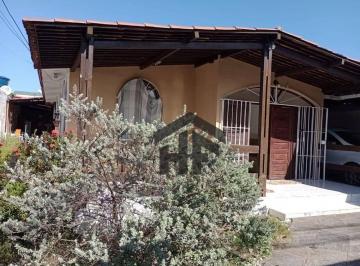 66616cb3939a61e8a76b7f3f9dd7ca52ee283055 · Casa à venda, com 3 quartos sendo 2 suites, com edícula, localizada no Janga, Paulista - PE.