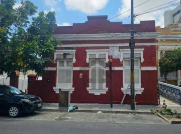 e57d6329587a82a04bbc56f1e180f5c47f9df078 · Casa de 539m² à venda, com 4 quartos suítes, localizada nas Graças, Recife - Pernambuco.