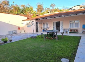área eterna · AMPLA CASA 4 QUARTOS NO ÁGUA VERDE