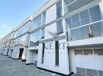 44707cb2f9f1d6e3d14432fb6b244f4c179be413 · Triplex 2 suítes pronto para morar com 138,86 M² - Condomínio com área de lazer (Piscina e área de f